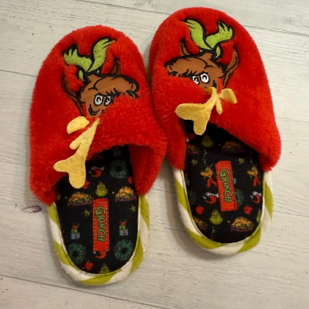 Grinch‎ kids max slippers 9/10